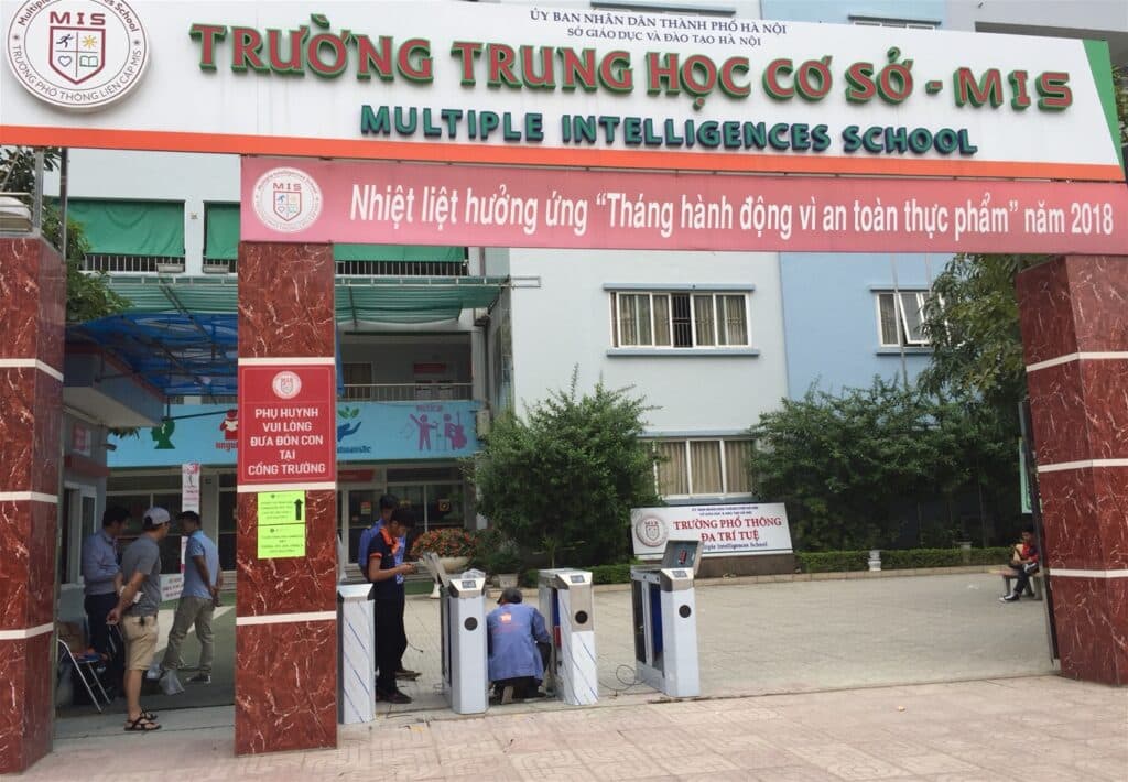 0c0336a6e87d0823516c Hệ thống kiểm soát ra vào bằng thẻ tại Trường MIS Toàn An Khánh